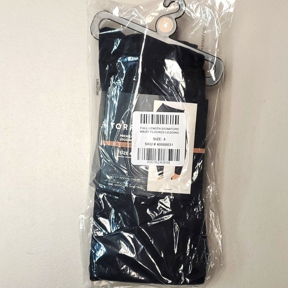 ❤️NWT VINTAGE TORRID LEGGING - STAR PRINT BLACK MESH PREMIUM - PLUS SIZE - Picture 10 of 14